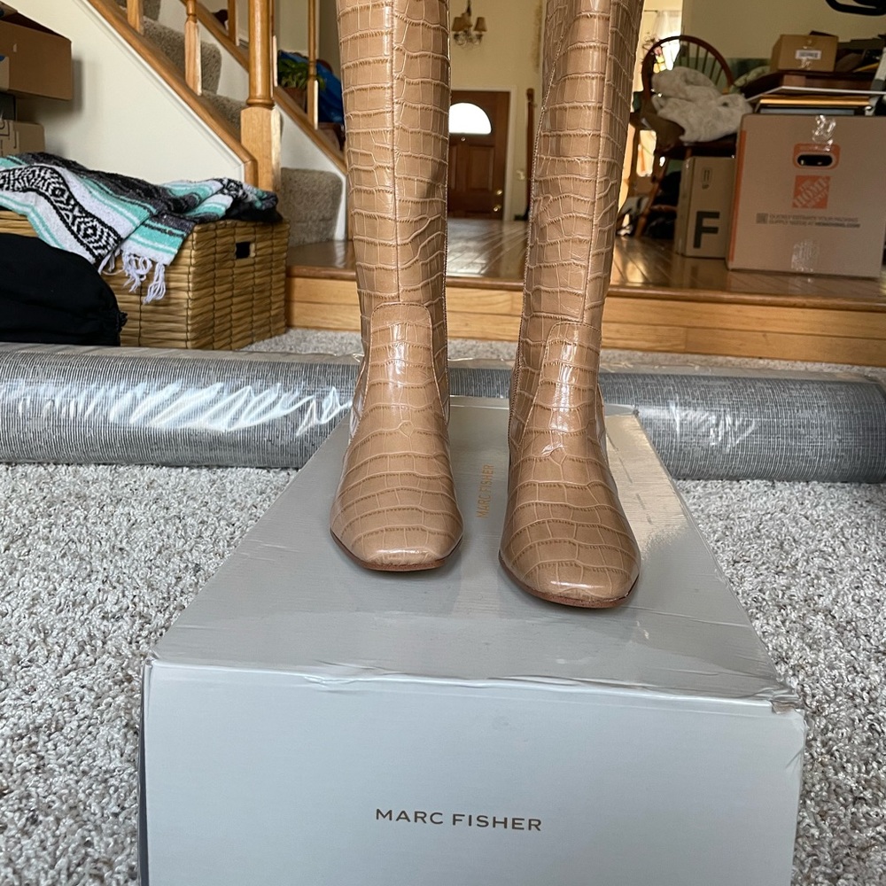 Marc Fischer .6.5 tall boots moving sale